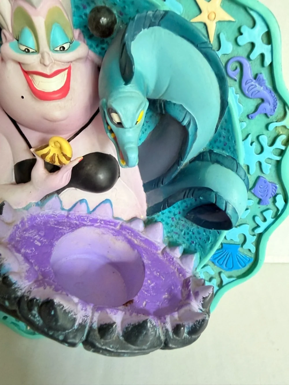 Disney Little mermaid edition 3D plate Ursula in Teal Purple & Black #2224 15000
